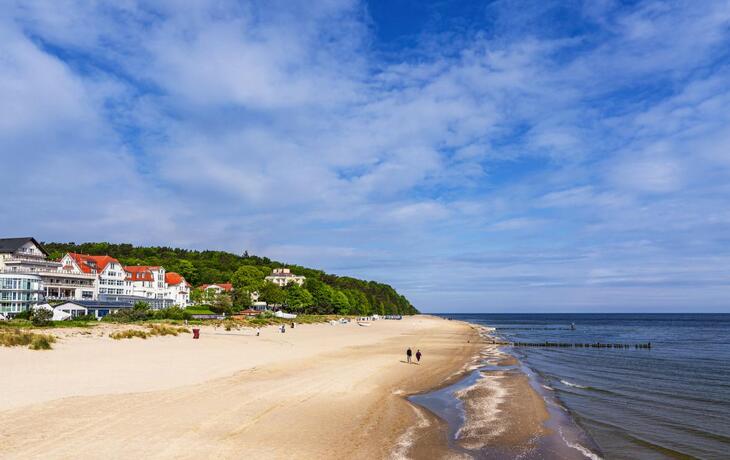 Strand an der Ostseeküste in Bansin auf der Insel Usedom