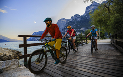 Radfahren am Gardasee, Italien 